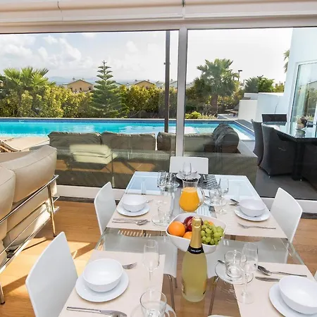 Villas Deluxe *